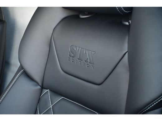 Opel Vivaro-e L3 75 kWh STX DEMO-DEAL! 8 Jaar Garantie! | Vol-Leder | Betimmering | Full-LED | Achteruitrijcame... ActivLease financial lease