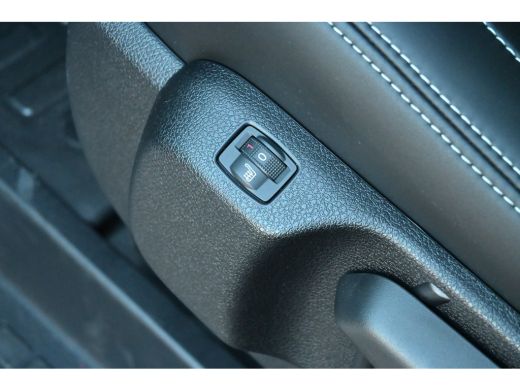 Opel Vivaro-e L3 75 kWh STX DEMO-DEAL! 8 Jaar Garantie! | Vol-Leder | Betimmering | Full-LED | Achteruitrijcame... ActivLease financial lease