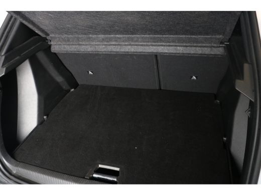 Peugeot 2008 1.2 PureTech 100 Allure | Navi | Camera | Clima | Cruise | Apple Carplay/Android Auto | Parkeerse... ActivLease financial lease