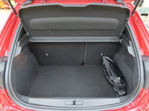 Peugeot 208 1.2 Hybrid 145 e-DCS6 GT ActivLease financial lease