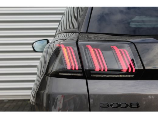 Peugeot 3008 1.2 PURETECH 130PK GT PACK AUTOMAAT / NAVI / LEDER / CLIMA / PDC / 19" LMV / CAMERA / BLACK PACK ... ActivLease financial lease