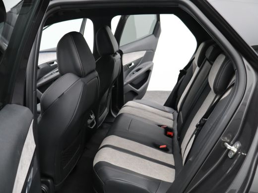 Peugeot 3008 1.6 HYbrid4 300 GT Avantage | 4WD | Achteruitrijcamera | Dodehoekdetectie | Apple Carplay/Android... ActivLease financial lease