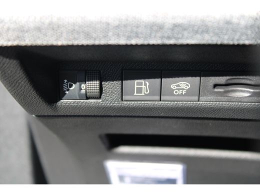 Peugeot 3008 1.6 plug-in Hybrid 195 Allure | Automaat | Navigatie | Panorama/schuifdak | Camera | All season |... ActivLease financial lease