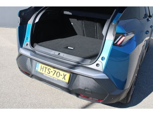 Peugeot 3008 1.6 plug-in Hybrid 195 Allure | Automaat | Navigatie | Panorama/schuifdak | Camera | All season |... ActivLease financial lease