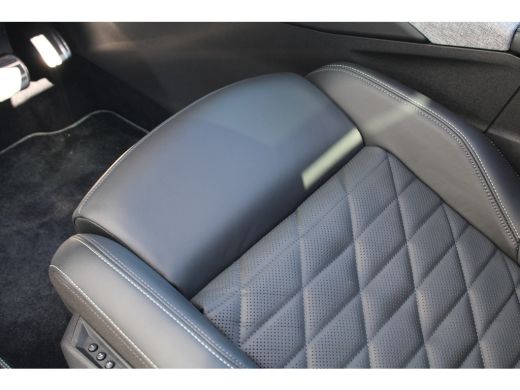 Peugeot 3008 1.6 plug-in Hybrid 195 GT Exclusive | Panorama/schuifdak | Lederen bekleding | Trekhaak | NL auto... ActivLease financial lease