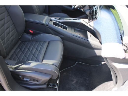 Peugeot 3008 1.6 plug-in Hybrid 195 GT Exclusive | Panorama/schuifdak | Lederen bekleding | Trekhaak | NL auto... ActivLease financial lease