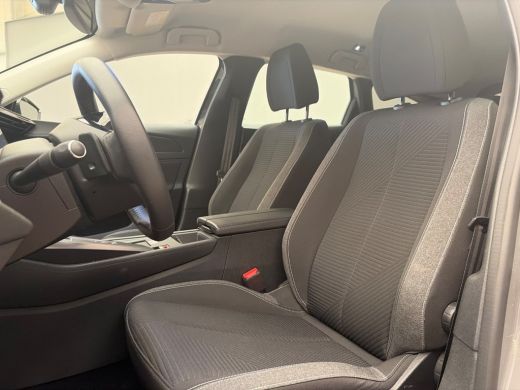 Peugeot 308 SW 1.6 Plug-in Hybrid 180 Active Pack Business | Draadloos Apple Carplay & Android Auto | Cruise ... ActivLease financial lease