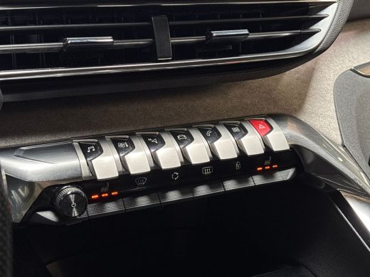 Peugeot 5008 1.2 PureTech GT-Line Automaat (MEMORY SEATS, FOCAL AUDIO, APPLE CARPLAY, 360 CAMERA, LEDER/ALCANT... ActivLease financial lease