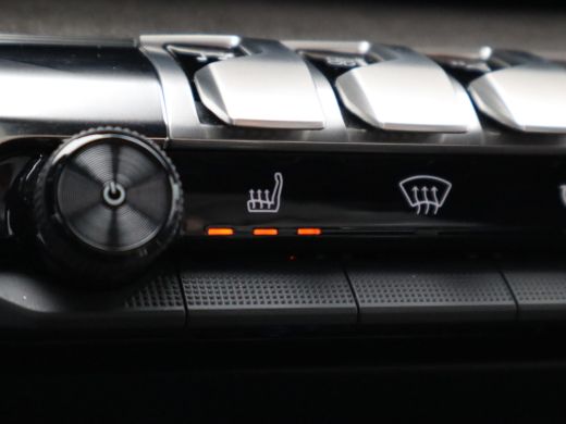 Peugeot 5008 1.6 PureTech GT Pack Business | Achteruitrijcamera | Dodehoekdetectie | Climate Control | Apple C... ActivLease financial lease