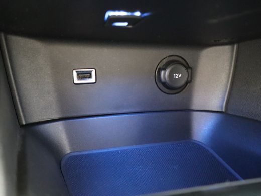 Peugeot 5008 1.6 PureTech GT Pack Business | Achteruitrijcamera | Dodehoekdetectie | Climate Control | Apple C... ActivLease financial lease