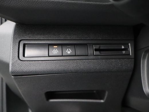 Peugeot 5008 1.6 PureTech GT Pack Business | Achteruitrijcamera | Dodehoekdetectie | Climate Control | Apple C... ActivLease financial lease