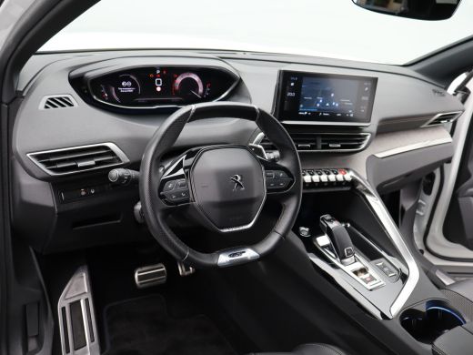 Peugeot 5008 1.6 PureTech GT Pack Business | Achteruitrijcamera | Dodehoekdetectie | Climate Control | Apple C... ActivLease financial lease