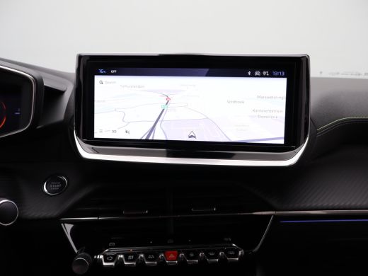 Peugeot e-2008 EV GT 54 kWh | Achteruitrijcamera | 11 kW lader | Adaptive Cruise Control ActivLease financial lease