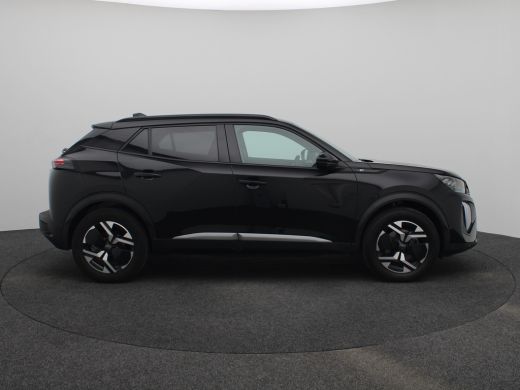 Peugeot e-2008 EV GT 54 kWh | Achteruitrijcamera | 11 kW lader | Adaptive Cruise Control ActivLease financial lease