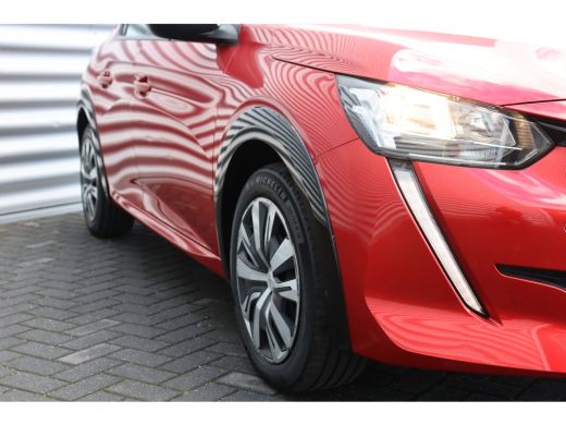 Peugeot e-208 EV 136PK ACTIVE AUTOMAAT / NAVI / CLIMA / LED / BLUETOOTH / CRUISECONTROL / 1E EIGENAAR / NIEUWST... ActivLease financial lease