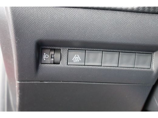 Peugeot e-208 EV 136PK ACTIVE AUTOMAAT / NAVI / CLIMA / LED / BLUETOOTH / CRUISECONTROL / 1E EIGENAAR / NIEUWST... ActivLease financial lease