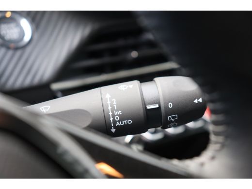 Peugeot e-208 EV 136PK ACTIVE AUTOMAAT / NAVI / CLIMA / LED / BLUETOOTH / CRUISECONTROL / 1E EIGENAAR / NIEUWST... ActivLease financial lease