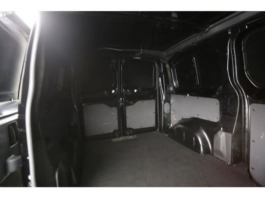 Peugeot Expert 1.5 BlueHDI L2H1 | Airco | Cruise | Carplay | Navi | Parkeersensoren ActivLease financial lease