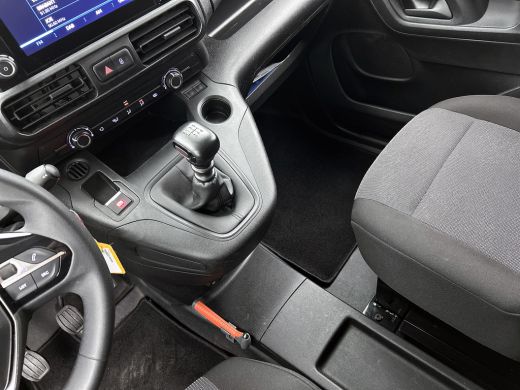 Peugeot Partner 1.2 Benzine 111PK Euro6 Premium / Airco / Navigatie / Cruise-ctr. / Schuifdeur + Raam / Radio mul... ActivLease financial lease