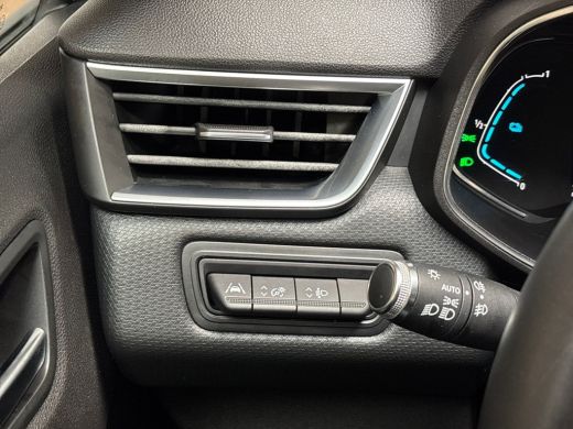 Renault Clio 1.6 E-Tech Hybrid 140 Sport 140Pk Automaat (VIRTUAL COCKPIT, APPLE CARPLAY, GROOT NAVI, LM VELGEN... ActivLease financial lease