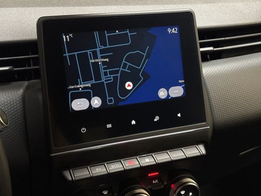 Renault Clio 1.6 E-Tech Hybrid 140 Sport 140Pk Automaat (VIRTUAL COCKPIT, APPLE CARPLAY, GROOT NAVI, LM VELGEN... ActivLease financial lease