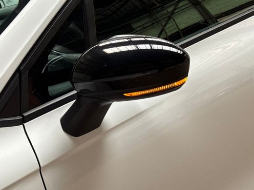 Renault Clio 1.6 E-Tech Hybrid 140 Sport 140Pk Automaat (VIRTUAL COCKPIT, APPLE CARPLAY, GROOT NAVI, LM VELGEN... ActivLease financial lease