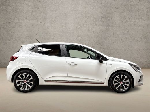 Renault Clio 1.6 E-Tech Hybrid 140 Sport 140Pk Automaat (VIRTUAL COCKPIT, APPLE CARPLAY, GROOT NAVI, LM VELGEN... ActivLease financial lease