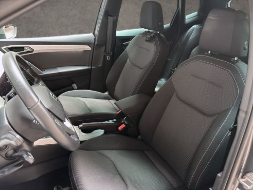 Seat Arona 1.0 TSI Xcellence Intense Automaat (APPLE CARPLAY, GROOT NAVI, CLIMATE, STOELVERWARMING, SPORTSTO... ActivLease financial lease