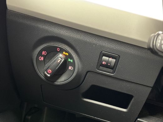 Seat Arona 1.0 TSI Xcellence Intense Automaat (APPLE CARPLAY, GROOT NAVI, CLIMATE, STOELVERWARMING, SPORTSTO... ActivLease financial lease