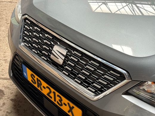 Seat Arona 1.0 TSI Xcellence Intense Automaat (APPLE CARPLAY, GROOT NAVI, CLIMATE, STOELVERWARMING, SPORTSTO... ActivLease financial lease