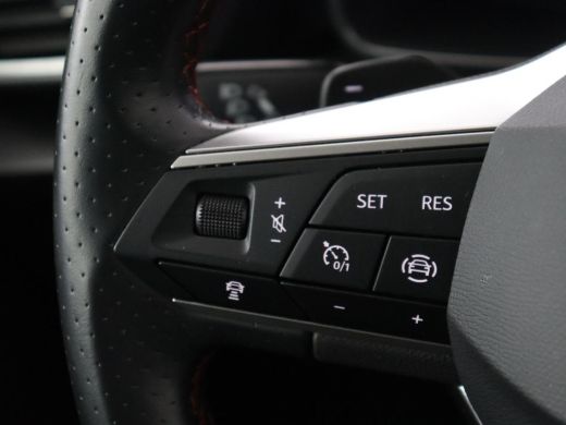 Seat Leon 1.4 TSI eHybrid PHEV FR | SOH 97,5% | Stoelverwarming | Adaptive cruise | Sfeerverlichting | Navi... ActivLease financial lease