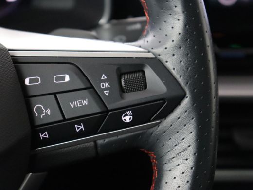 Seat Leon 1.4 TSI eHybrid PHEV FR | SOH 97,5% | Stoelverwarming | Adaptive cruise | Sfeerverlichting | Navi... ActivLease financial lease