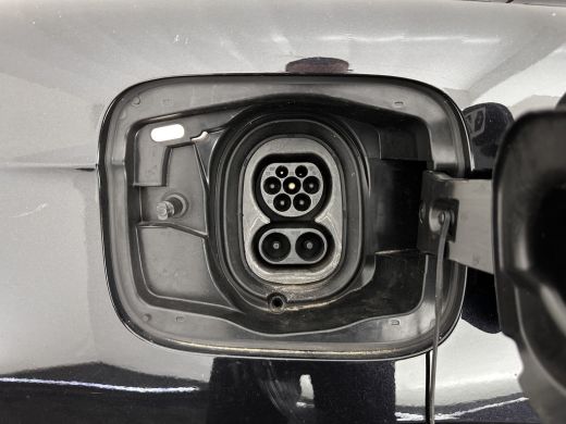 Skoda Enyaq iV 60 [ 3-Fase ] {SOH-87%} (INCL-BTW) *LEATHER-FABRIC | FULL-LED | ADAPTIVE-CRUISE | BLINDSPOT | DIG... ActivLease financial lease