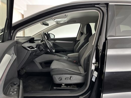 Skoda Enyaq iV 60 [ 3-Fase ] {SOH-87%} (INCL-BTW) *LEATHER-FABRIC | FULL-LED | ADAPTIVE-CRUISE | BLINDSPOT | DIG... ActivLease financial lease