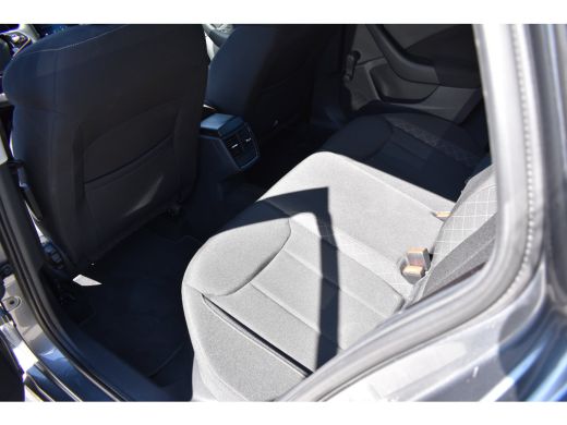 Skoda Kamiq 1.0 TSI Ambition 110pk DSG | APP. CONNECT | CRUISE CONTROL | FULL LED | AIRCO | DAB+ ActivLease financial lease