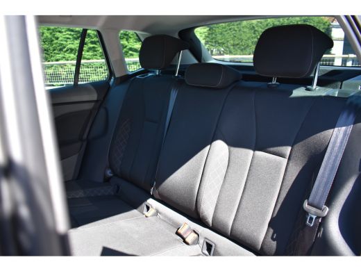 Skoda Kamiq 1.0 TSI Ambition 110pk DSG | APP. CONNECT | CRUISE CONTROL | FULL LED | AIRCO | DAB+ ActivLease financial lease