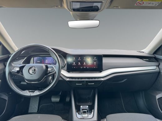 Skoda Octavia Combi 1.0 110pk e-TSI Business Edition Trekhaak uitklapbaar | Dodehoeksensoren | Parkeersensoren ... ActivLease financial lease