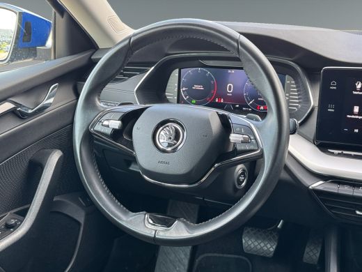 Skoda Octavia Combi 1.0 110pk e-TSI Business Edition Trekhaak uitklapbaar | Dodehoeksensoren | Parkeersensoren ... ActivLease financial lease