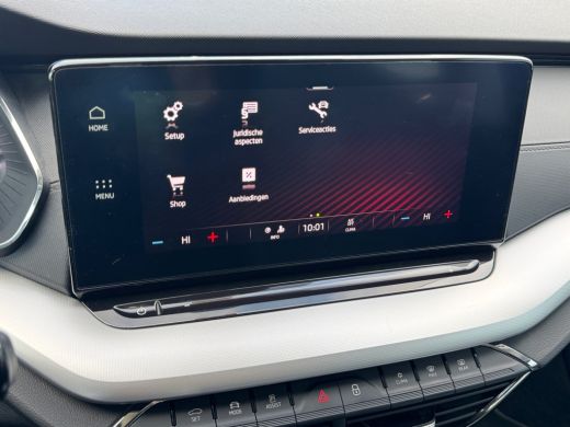 Skoda Octavia Combi 1.0 110pk e-TSI Business Edition Trekhaak uitklapbaar | Dodehoeksensoren | Parkeersensoren ... ActivLease financial lease