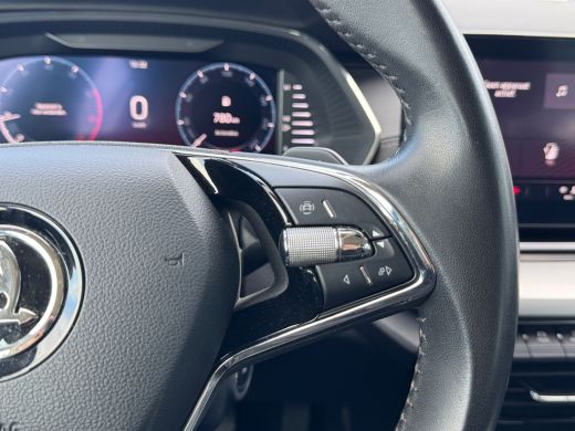 Skoda Octavia Combi 1.0 110pk e-TSI Business Edition Trekhaak uitklapbaar | Dodehoeksensoren | Parkeersensoren ... ActivLease financial lease