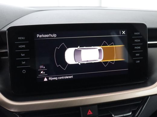 Skoda Scala 1.0 TSI Business Edition | Automaat | Stoelverwarming | Adaptive cruise | Trekhaak | Carplay | Ke... ActivLease financial lease