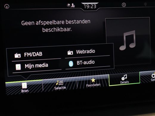 Skoda Scala 1.0 TSI Business Edition | Automaat | Stoelverwarming | Adaptive cruise | Trekhaak | Carplay | Ke... ActivLease financial lease