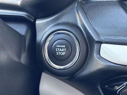 Suzuki Swift 1.2 Select Smart Hybrid **DODEHOEK DETECTIE/ KEYLESS/ ADAPTIEF CRUISE CONTROL** ActivLease financial lease