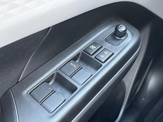 Suzuki Swift 1.2 Select Smart Hybrid **DODEHOEK DETECTIE/ KEYLESS/ ADAPTIEF CRUISE CONTROL** ActivLease financial lease