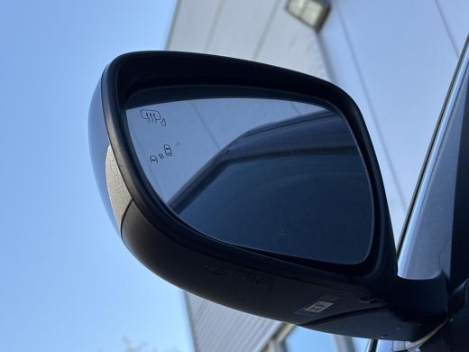 Suzuki Swift 1.2 Select Smart Hybrid **DODEHOEK DETECTIE/ KEYLESS/ ADAPTIEF CRUISE CONTROL** ActivLease financial lease