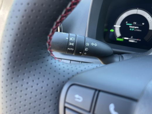 Toyota C-HR 2.0 Hybrid 200 GR SPORT PLUS | Navigatie | Apple CarPlay/Android auto | Elektrische achterklep | ... ActivLease financial lease