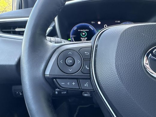 Toyota Corolla Touring Sports Hybrid 140 Dynamic Ultimate **DODEHOEK DETECTIE/ STUURWIELVERWARMING/ ELEKTRONISCHE ACHTERKLEP** ActivLease financial lease
