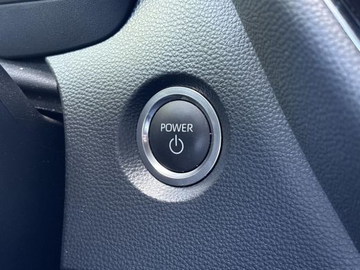 Toyota Corolla Touring Sports Hybrid 140 Dynamic Ultimate **DODEHOEK DETECTIE/ STUURWIELVERWARMING/ ELEKTRONISCHE ACHTERKLEP** ActivLease financial lease