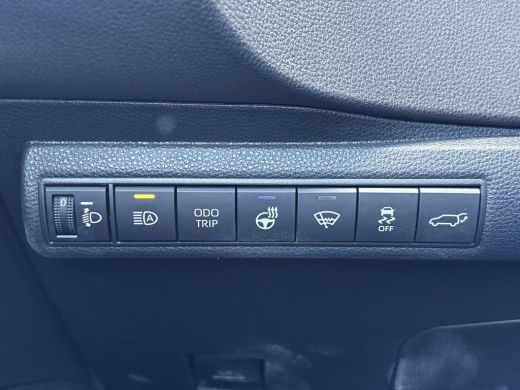 Toyota Corolla Touring Sports Hybrid 140 Dynamic Ultimate **DODEHOEK DETECTIE/ STUURWIELVERWARMING/ ELEKTRONISCHE ACHTERKLEP** ActivLease financial lease