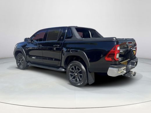 Toyota Hilux 2.4 D-4D Double Cab Professional | 06-10141018 Voor meer informatie ActivLease financial lease